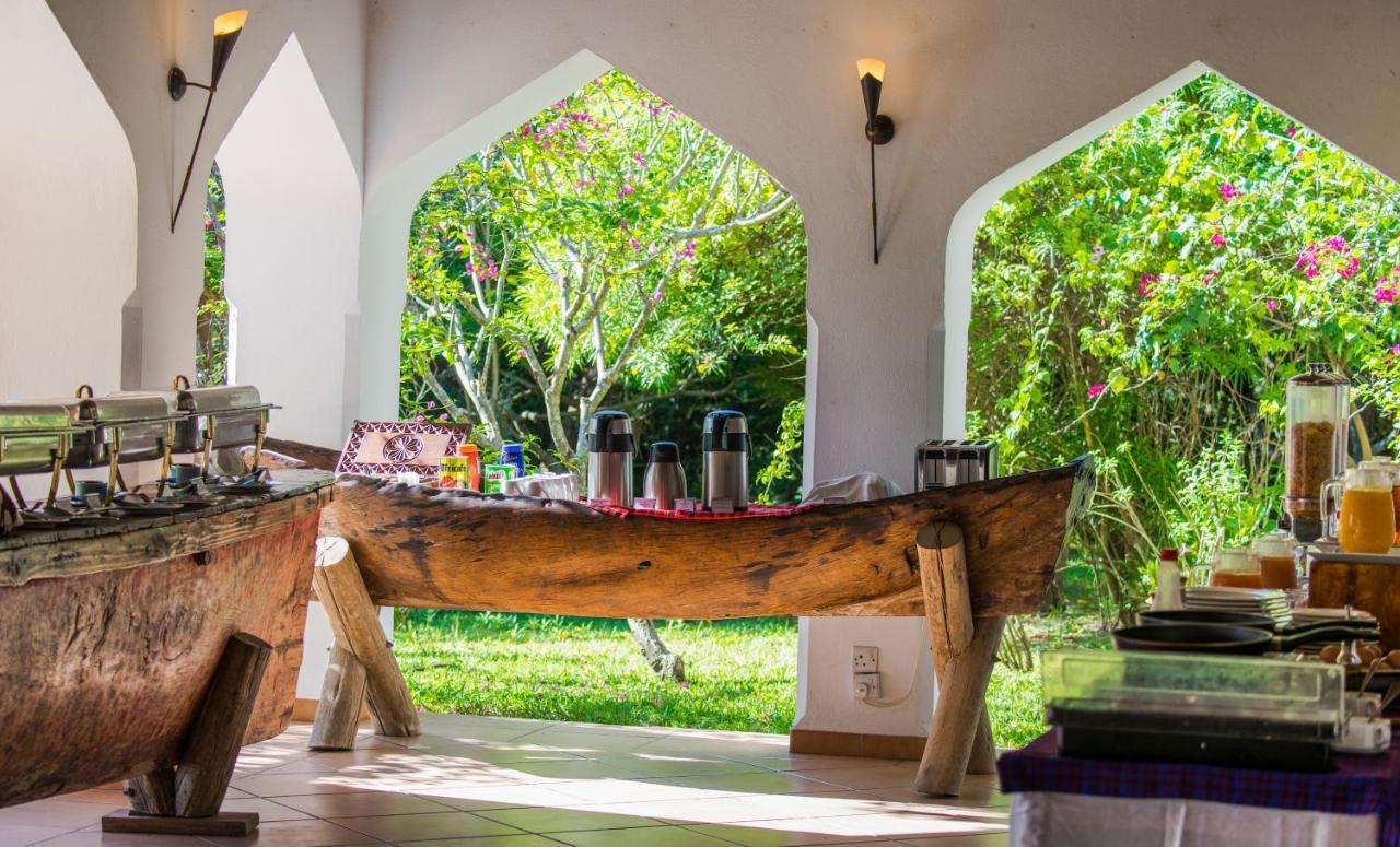 Amani Beach Resort Kutani Extérieur photo